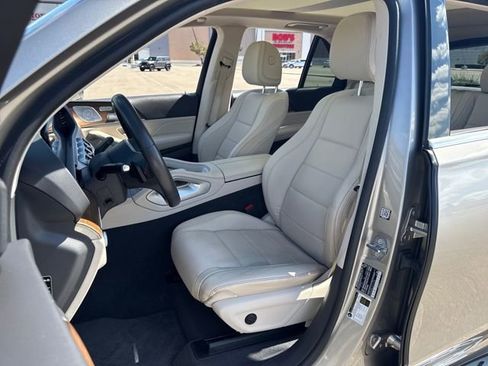 Used 2020 Mercedes-Benz GLE 350 image 4