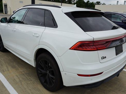 Used 2021 Audi Q8 Premium w/ Black Optic Package AWD/4WD image 7