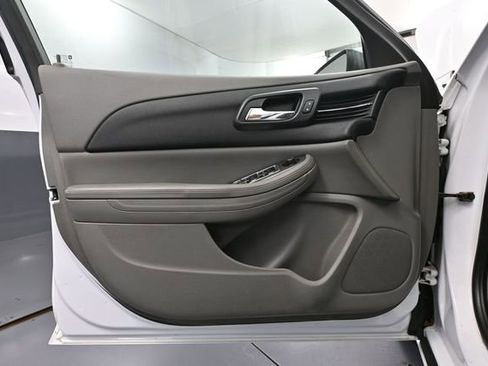 Used 2013 Chevrolet Malibu LS FWD image 16