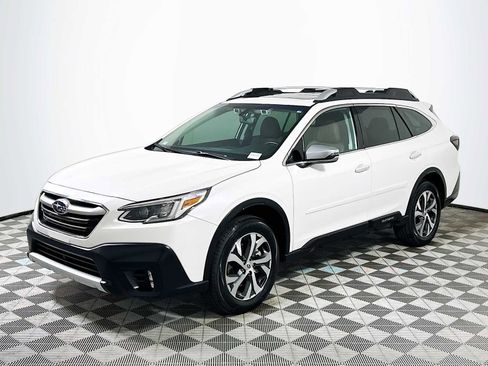 Used 2022 Subaru Outback Touring XT image 3