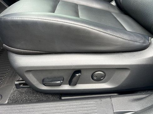 Certified 2023 Nissan Rogue SV w/ SV Premium B Package image 27