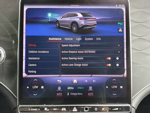 Used 2023 Mercedes-Benz EQS 450+ SUV image 26