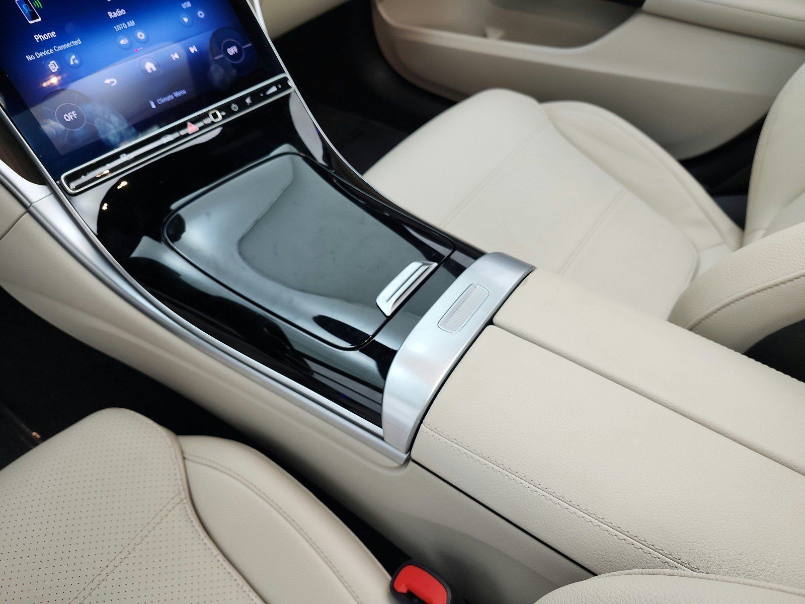 Certified 2023 Mercedes-Benz C 300 Sedan image 11
