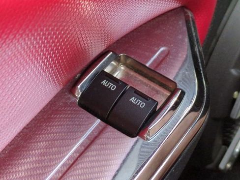 Used 2009 Ford Mustang GT image 19