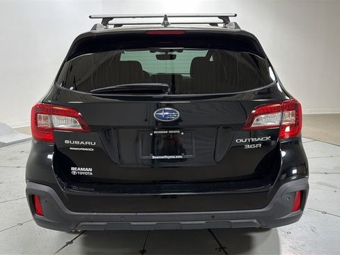 Used 2019 Subaru Outback 3.6R Touring w/ Popular Package #3A image 4