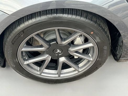 Used 2023 Tesla Model 3 Standard Range RWD image 30