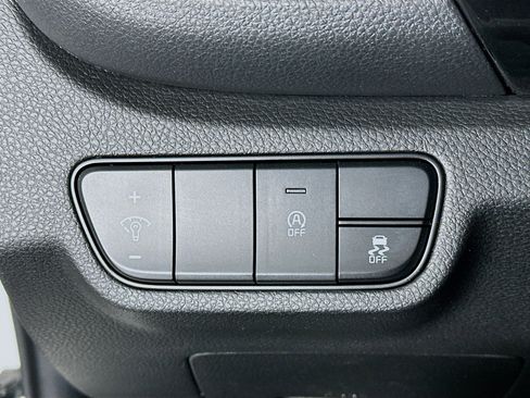 Used 2024 Kia Seltos S image 17