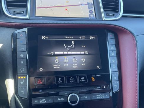 Used 2023 INFINITI QX55 Sensory w/ Lighting Package image 17