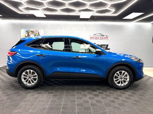 Used 2020 Ford Escape S AWD/4WD image 17