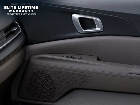 New 2026 Kia Carnival EX FWD image 26