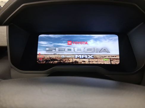 Used 2026 Toyota Sequoia Capstone image 21