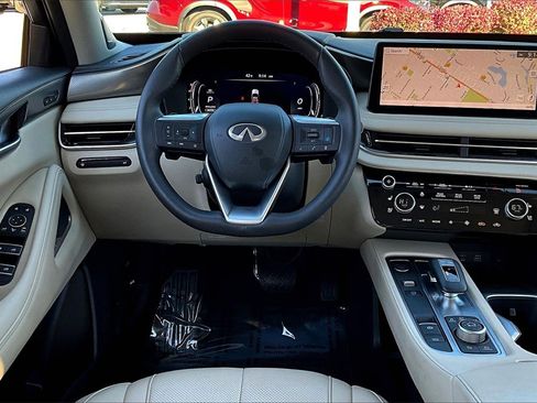 Certified 2025 INFINITI QX60 Luxe image 19