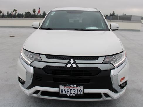 Used 2019 Mitsubishi Outlander SEL image 8