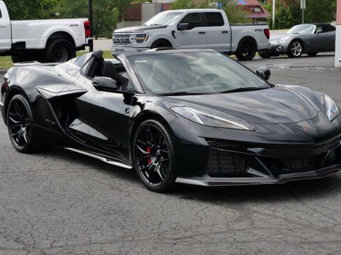 Used 2024 Chevrolet Corvette Z06 w/ Stealth Interior Trim Package RWD image 4