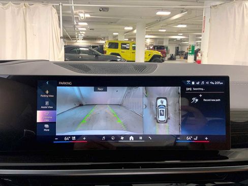 New 2026 BMW X5 xDrive40i w/ M Sport Package image 19