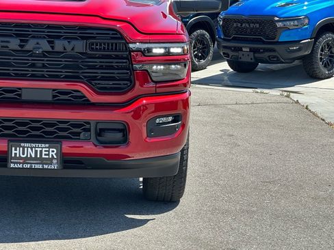New 2026 RAM 2500 Laramie AWD/4WD image 12