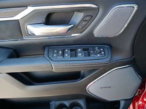 New 2026 RAM 1500 Laramie AWD/4WD image 17