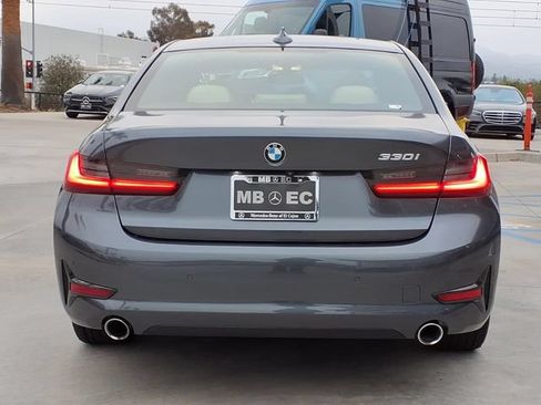 Used 2021 BMW 330i Sedan w/ Convenience Package RWD image 22
