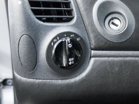 Used 1999 Porsche 911 Carrera RWD image 28