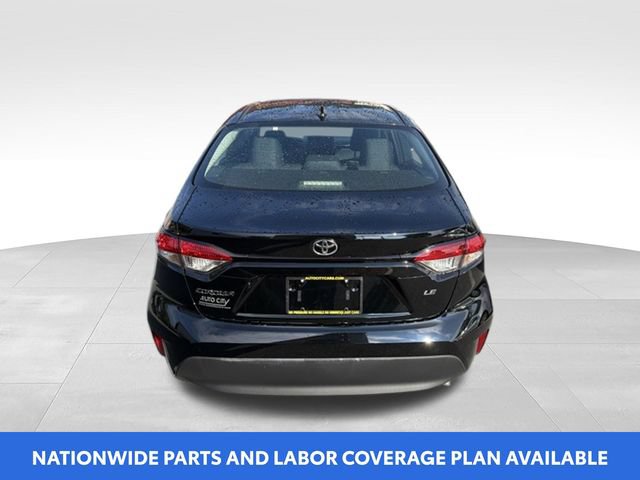 Used 2023 Toyota Corolla LE FWD image 4