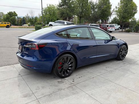 Used 2022 Tesla Model 3 Performance AWD/4WD image 20