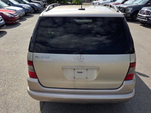 Used 2001 Mercedes-Benz ML 320 4MATIC image 11