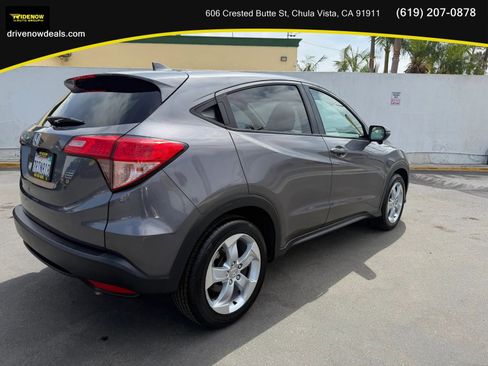 Used 2016 Honda HR-V EX image 5