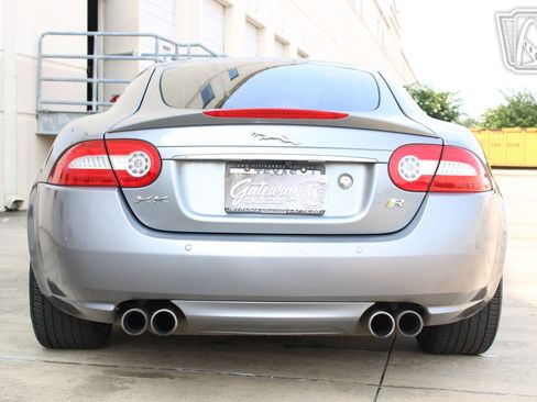 Used 2012 Jaguar XKR R RWD image 27