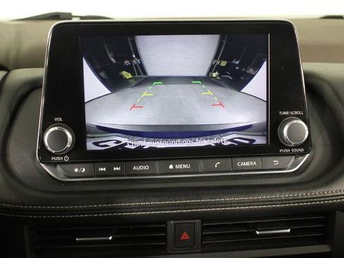 Certified 2023 Nissan Rogue SV FWD image 28