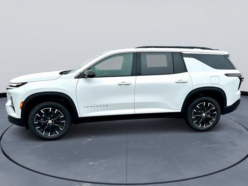 New 2026 Chevrolet Traverse LT w/ Sun and Wheel Package image 5