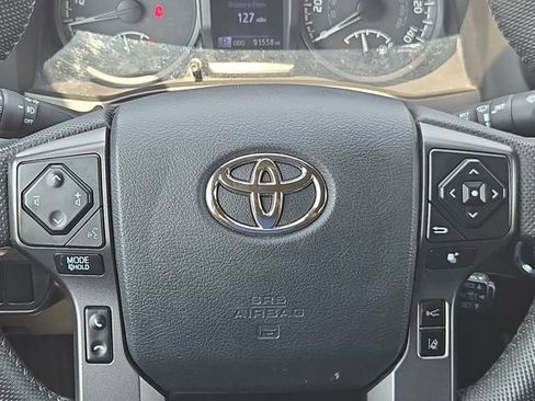 Certified 2019 Toyota Tacoma TRD Sport AWD/4WD image 13