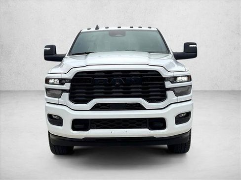Used 2026 RAM 2500 Big Horn AWD/4WD image 3