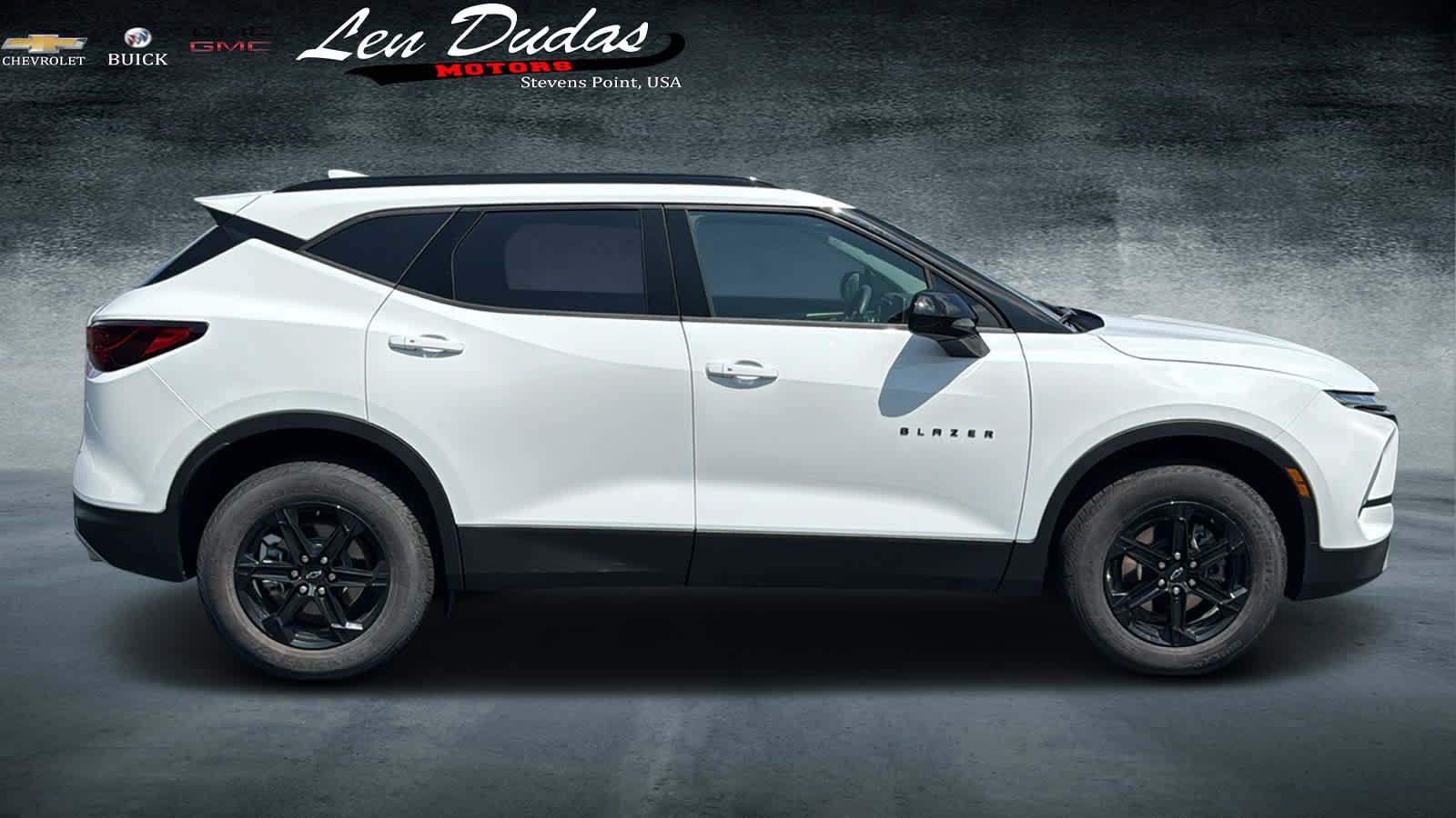 Used 2024 Chevrolet Blazer LT w/ Convenience Package AWD/4WD image 5