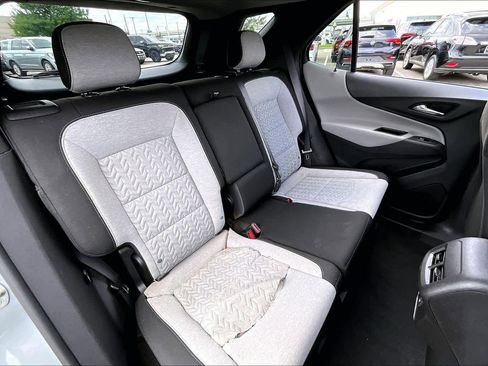 Used 2023 Chevrolet Equinox LT FWD image 18