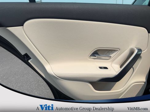Used 2022 Mercedes-Benz A 220 4MATIC image 20