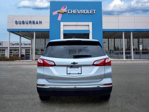 Used 2019 Chevrolet Equinox LT w/ Driver Convenience Package FWD image 5