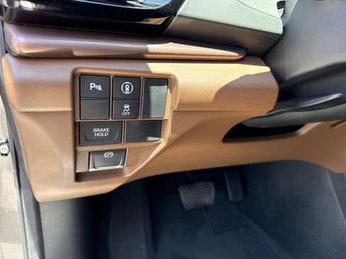 Used 2023 Acura RDX FWD w/ Technology Package image 18