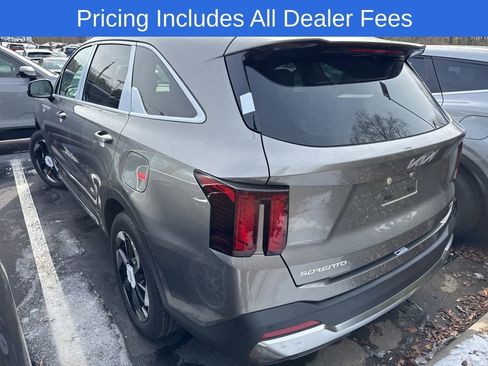 New 2026 Kia Sorento EX FWD image 4
