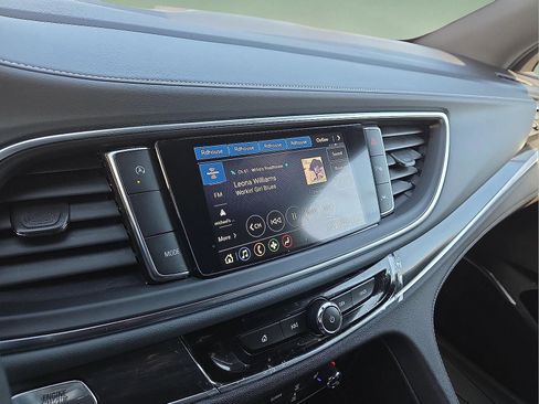 Certified 2024 Buick Enclave Essence w/ Experience Buick Package image 16