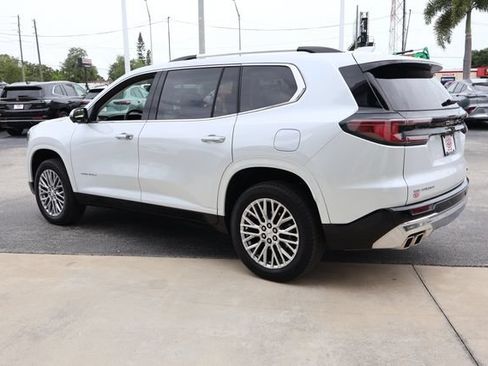 Used 2025 GMC Acadia Denali FWD image 6