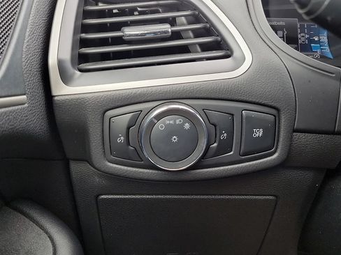 Used 2024 Ford Edge SEL AWD/4WD image 17