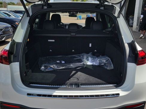 New 2026 Mercedes-Benz GLE 63 AMG S image 9