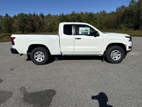 New 2026 Nissan Frontier S image 8