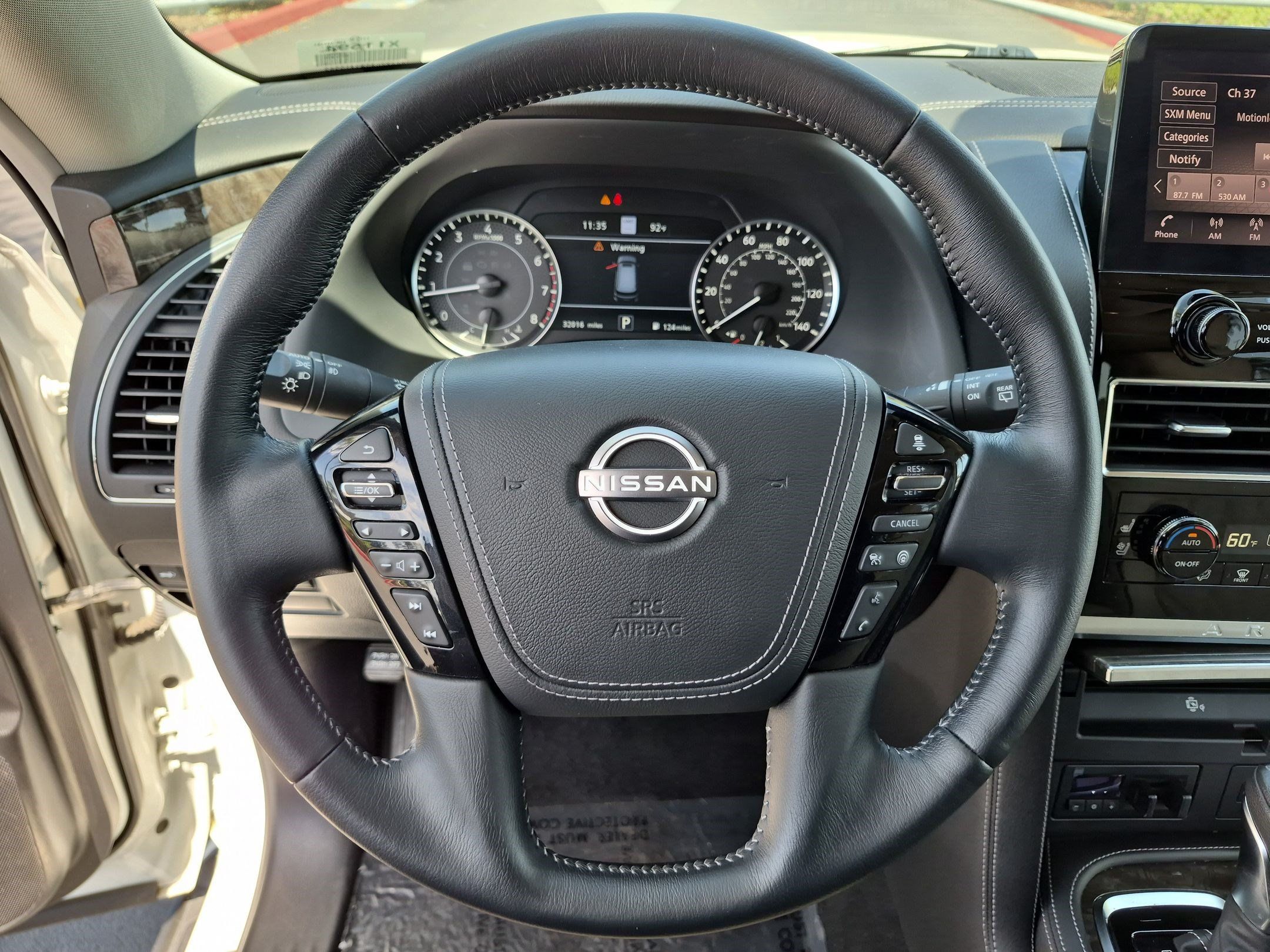 Used 2024 Nissan Armada Platinum w/ Captain's Chairs Package RWD image 18