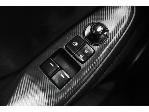 Used 2018 MAZDA MX-5 Miata Club image 19