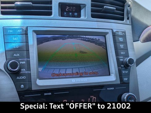 Used 2012 Toyota Avalon Limited image 20