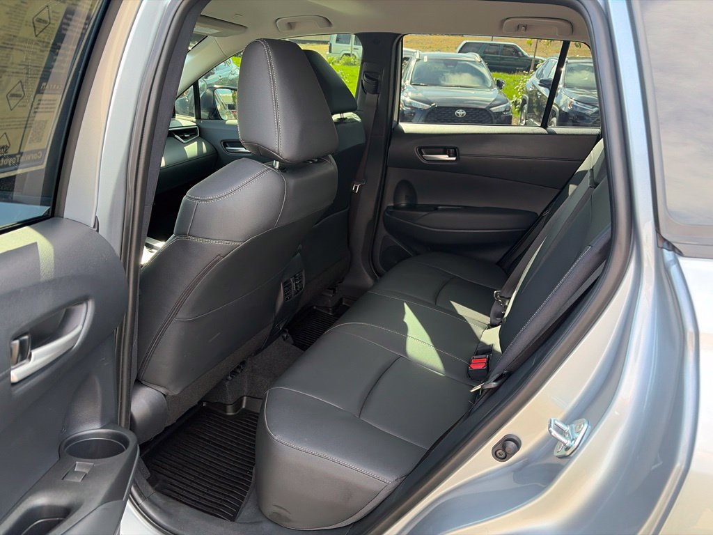 Used 2026 Toyota Corolla Cross XLE FWD image 18