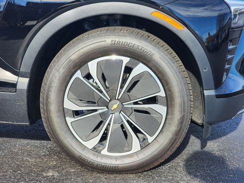 New 2026 Chevrolet Blazer EV LT w/ Super Cruise Package image 6