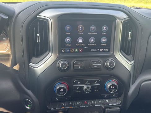 Used 2021 Chevrolet Silverado 1500 LT Trail Boss w/ Convenience Package II AWD/4WD image 13