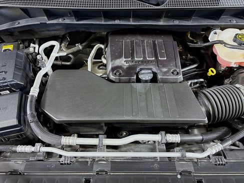 Certified 2023 Chevrolet Silverado 1500 Custom image 31